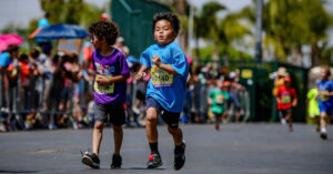 kids running